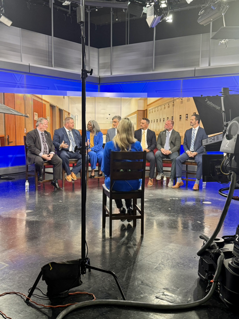 ShawneePublic's tweet image. Dr. James joined fellow metro superintendents for KOCO News 5’s Superintendent Roundtable to dive into some of the most pressing topics in Oklahoma education.
Don't miss the conversation! You can catch it on News 5, August 7 at 9:00 PM.
#ShawneeStrong #GoWolves #OklaEd