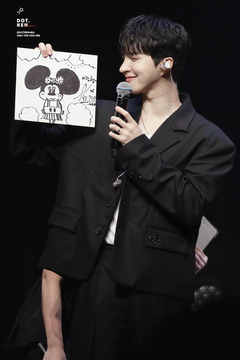DOTKEN0406's tweet image. 250719 KEN FAN MEET&amp;GREET in TOKYO 밤공✨
🧑🎨귀엽게 잘그렸떵💛 ⸝⸝&gt; ̫ &lt;⸝⸝
@jaehwany0406
#KEN #빅스 #이재환 #켄 #LEEJAEHWAN