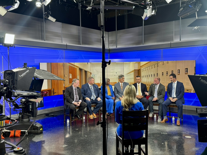 ShawneePublic's tweet image. Dr. James joined fellow metro superintendents for KOCO News 5’s Superintendent Roundtable to dive into some of the most pressing topics in Oklahoma education.
Don't miss the conversation! You can catch it on News 5, August 7 at 9:00 PM.
#ShawneeStrong #GoWolves #OklaEd