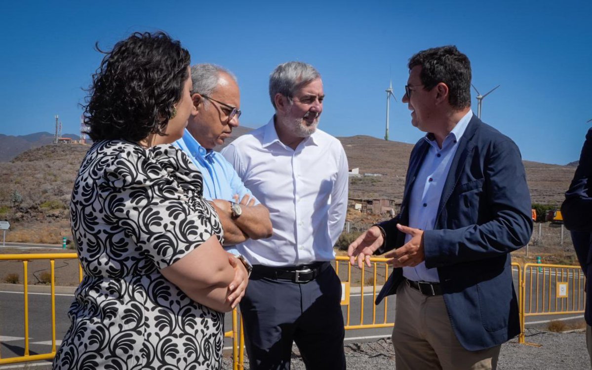 🚧 Comienzan las obras de la 2ª fase de la Circunvalación en S. Sebastián de La Gomera.

💶Casi 16 M€ completarán el itinerario de la GM-1 desde la capital hasta las zonas del sureste.

🌿El trazado cuida el entorno, evitando suelos cultivados y minimizando el impacto ambiental.