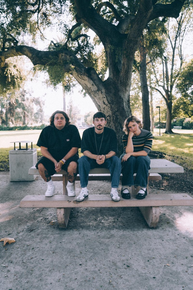 melodicmag's tweet image. .@GrayscalePA teams up with Games We Play and Trella for reimagined &quot;Summer Clothes&quot; melodicmag.com/news/grayscale…