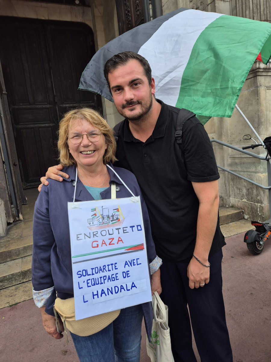 Maxime_DaSilva_'s tweet image. 🇵🇸 Rassemblés à #Rouen pour #Gaza, pour soutenir le courage de l'équipage du #Handala. L'annonce de la reconnaissance de la #Palestine par la France est une victoire morale. Mais pourquoi attendre ? Fin du blocus, de la guerre et reconnaissance IMMÉDIATEMENT.