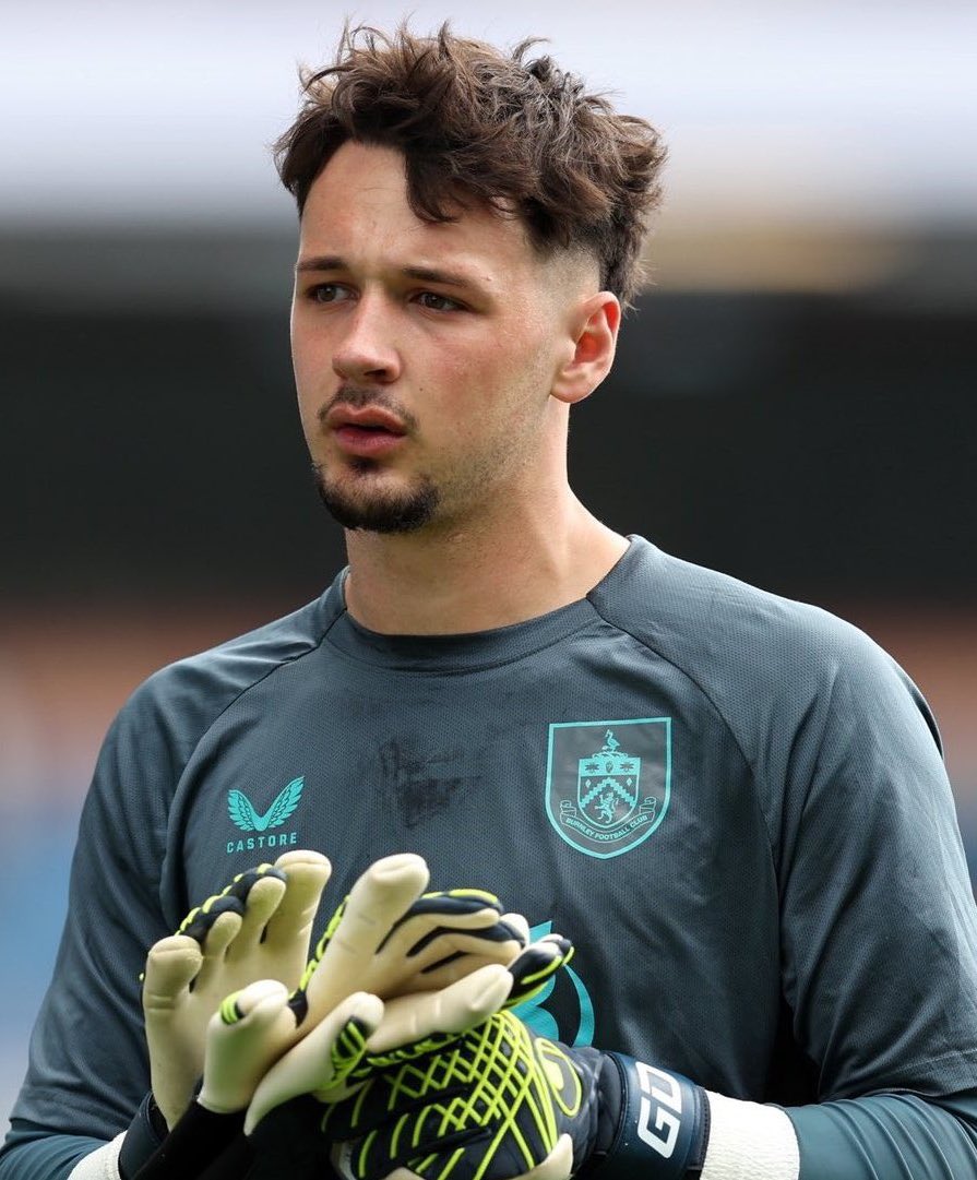 mcfc_lads's tweet image. James Trafford is not involved with Burnley for their friendly against Huddersfield this afternoon. ❌