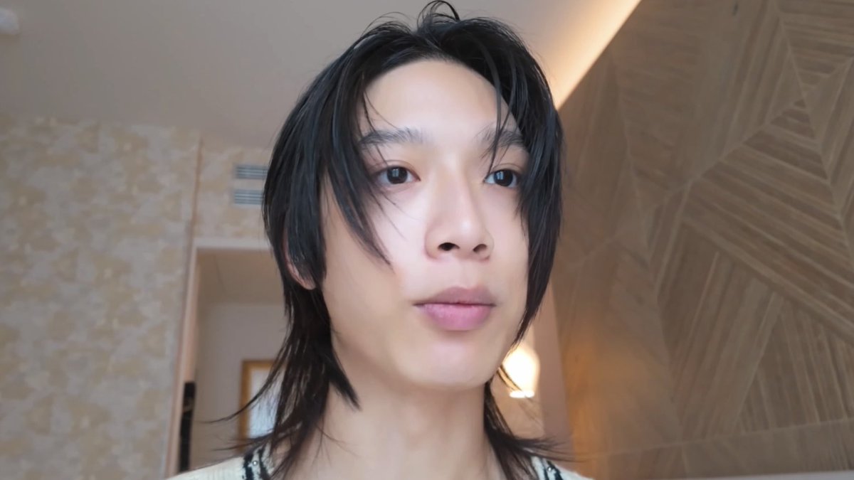 bunienice's tweet image. อยากมัดผมให้แล้วจะติดโบว์ด้วย 🎀