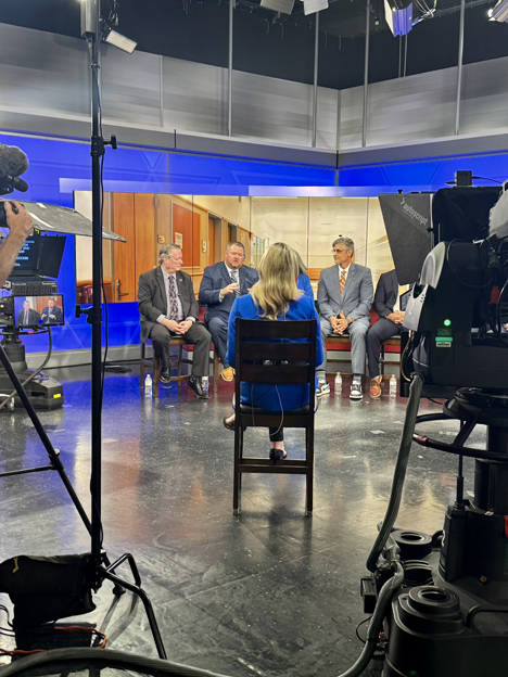 ShawneePublic's tweet image. Dr. James joined fellow metro superintendents for KOCO News 5’s Superintendent Roundtable to dive into some of the most pressing topics in Oklahoma education.
Don't miss the conversation! You can catch it on News 5, August 7 at 9:00 PM.
#ShawneeStrong #GoWolves #OklaEd