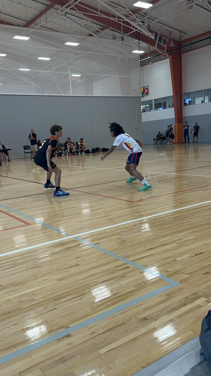 AndreBell111's tweet image. I can get use to these type of summers! It’s Kdre time 🏀⏳❤️