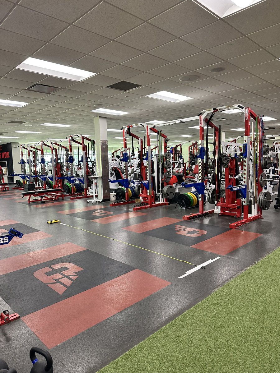 Collinisaac6's tweet image. Had a great time @DaytonFootball Rising Senior Day! Thank you for the invite @John_bowes_ Looking forward to getting back on campus this fall!

@_JaredDTucker @TippFB @Mark__Porter