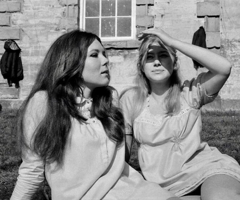 Diana Rigg and Helen Mirren, 1968.