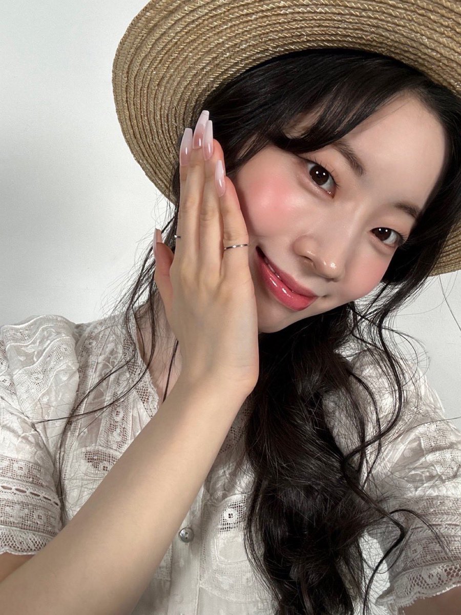 ゆうか tweet media