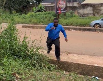 funny_tweep3's tweet image. How big accounts skip our tweets 😂