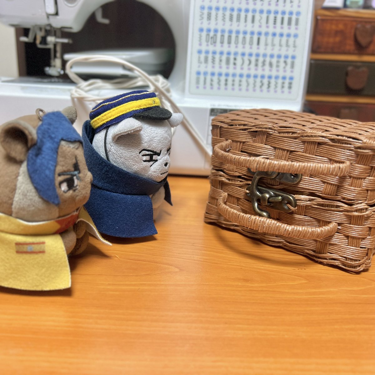 collar0610's tweet image. せっかくだから金具をつけて厚みを出してみました。