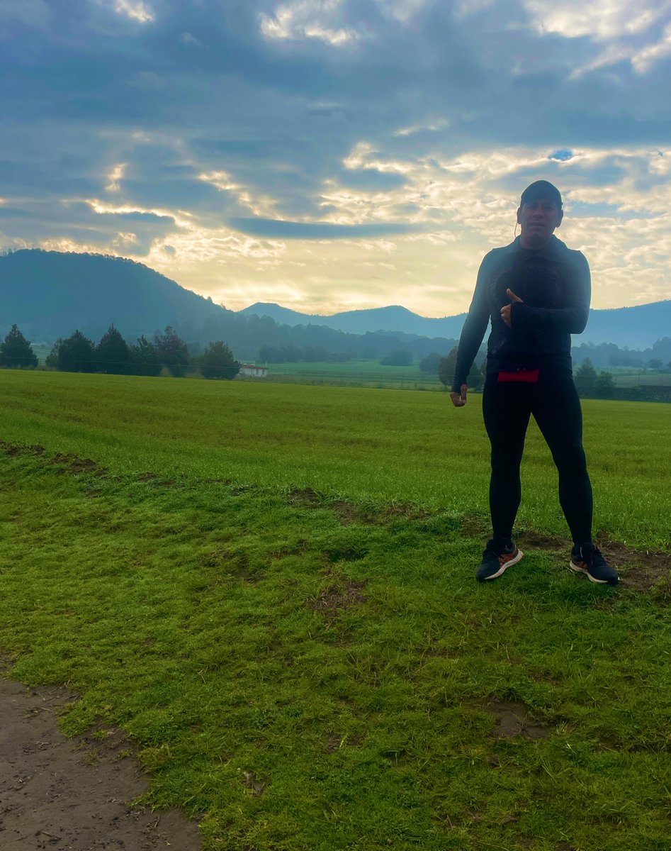 ıll 🆂🅰🆄 llı (@sauinn) on Twitter photo ¡No hago lo que quiero, sino lo que me gusta ! 🏃♂️ #AquiYaSeCorrio
#YoElegiCorrer #FalconsRunners #TemploRunner <a href="/ReyLoborebelion/">La rebelión del rey Lobo</a> <a href="/KMSxELA/">KMSxELA</a> #EntreRunners #CalaveraRunners
<a href="/ManicomioRunner/">Manicomio Runner \m/ 🤪 \m/</a> <a href="/Aca_Runners/">ProyectoAcáEntreRunners</a> <a href="/YogaWithCriss/">YogaWithCriss</a> <a href="/MeEncantaCorrer/">Me Encanta Correr</a> <a href="/CorroAMiPaso/">Corro A Mi Paso 🇲🇽</a> ¡No hago lo que quiero, sino lo que me gusta ! 🏃♂️ #AquiYaSeCorrio
#YoElegiCorrer #FalconsRunners #TemploRunner <a href="/ReyLoborebelion/">La rebelión del rey Lobo</a> <a href="/KMSxELA/">KMSxELA</a> #EntreRunners #CalaveraRunners
<a href="/ManicomioRunner/">Manicomio Runner \m/ 🤪 \m/</a> <a href="/Aca_Runners/">ProyectoAcáEntreRunners</a> <a href="/YogaWithCriss/">YogaWithCriss</a> <a href="/MeEncantaCorrer/">Me Encanta Correr</a> <a href="/CorroAMiPaso/">Corro A Mi Paso 🇲🇽</a>