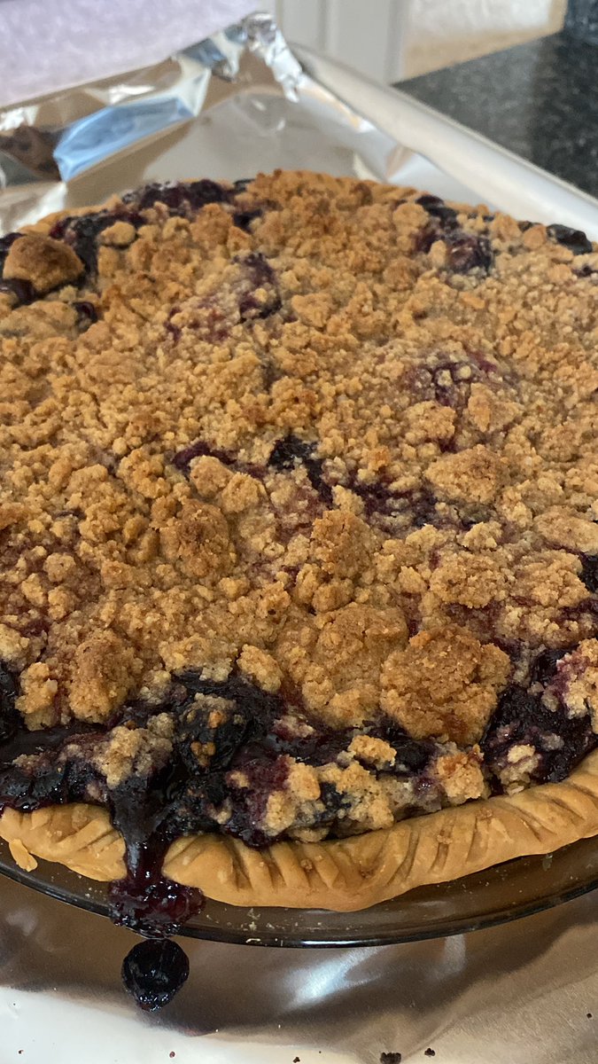 fbraden8's tweet image. Black and blue pie! See you at Providence OPC tomorrow if you would like a slice.