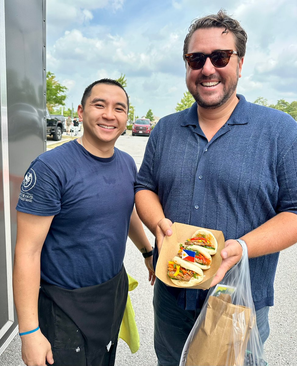 J_Scott_'s tweet image. There’s always something amazing at the Bradford Farmers&apos; Market — this week, I’m excited to try Rosemary and Rowell’s Filipino pork belly baos! 🥟 🇵🇭 #onpoli #cdnpoli #ontag