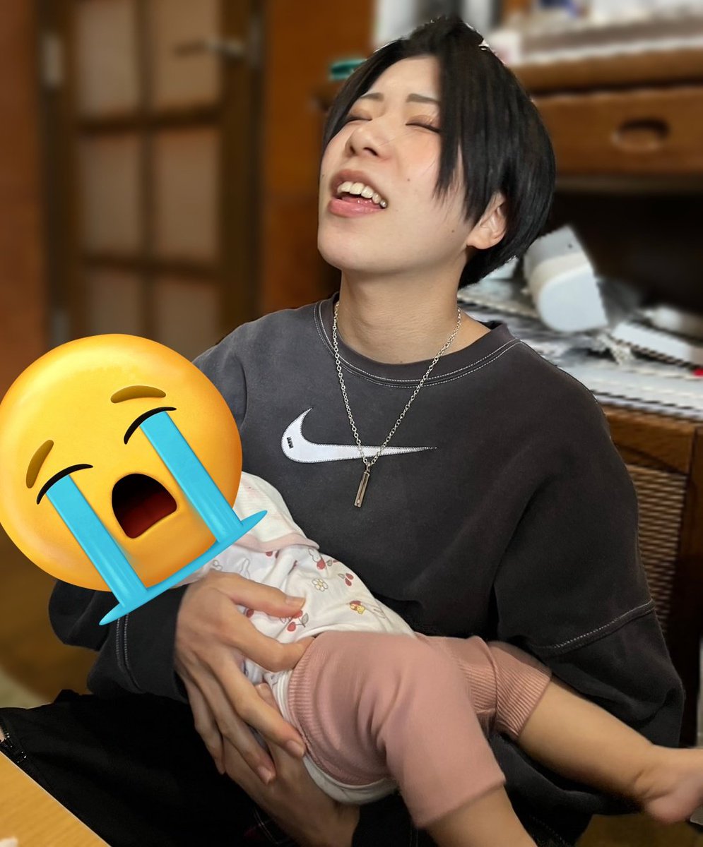 Mame_goroo's tweet image. #自我からコスプレイヤーへ
👈️姪っ子に泣かれるワイ
　　　　　　バラ投げちゃう系コス👉️

差分でてるよね…？😂😂😂