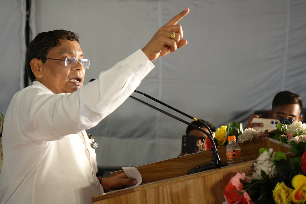 ramjigautambsp's tweet image. आज मध्य प्रदेश के रीवा में आरक्षण दिवस के  अवसर पर भारी  बारिश के बावजूद कार्यकर्ता सम्मलेन में भारी संख्या में कार्यकर्ता उपस्थित हुए.