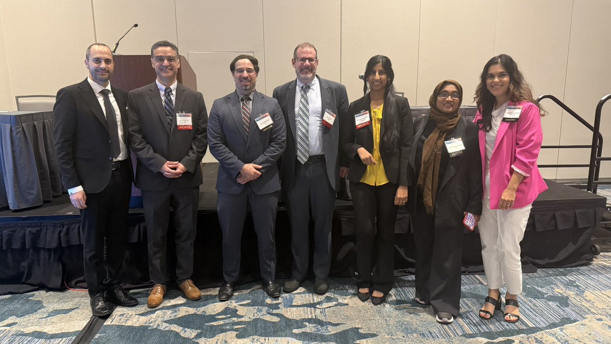 Abdallah81MD's tweet image. Excellent session of the PCD by our speakers and moderator! Many questions during the panel discussion
National #ICE_T #mmsm #MedEd #myeloma #MedTwitter #USMIRC @USMIRCNEWS @OncoAlert #سرطان_الدم #المايلوما @CancerNetwrk
