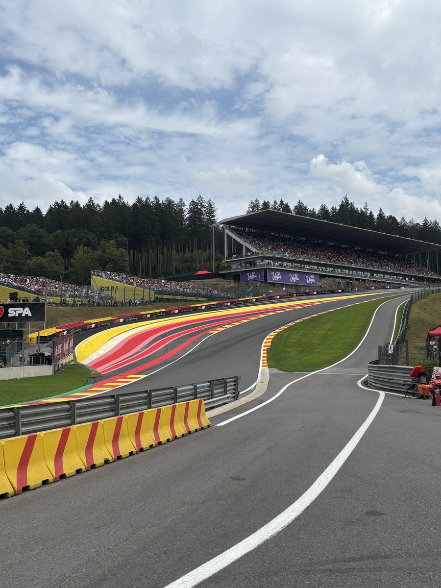 15 mins till qualifying…

予選はココから(クッソ久々にX開いた)