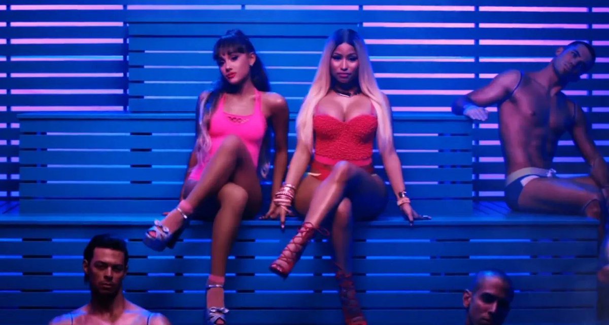 Himu_Art's tweet image. Gaga's non single SOLO song "Always Remember Us This Way" has surpassed Ariana & Nicki 's Collab "Side To Side" on global spotify & is now the 70st most streamed female song of all time
Fun Fact: Side To Side is Nicki's most streamed song