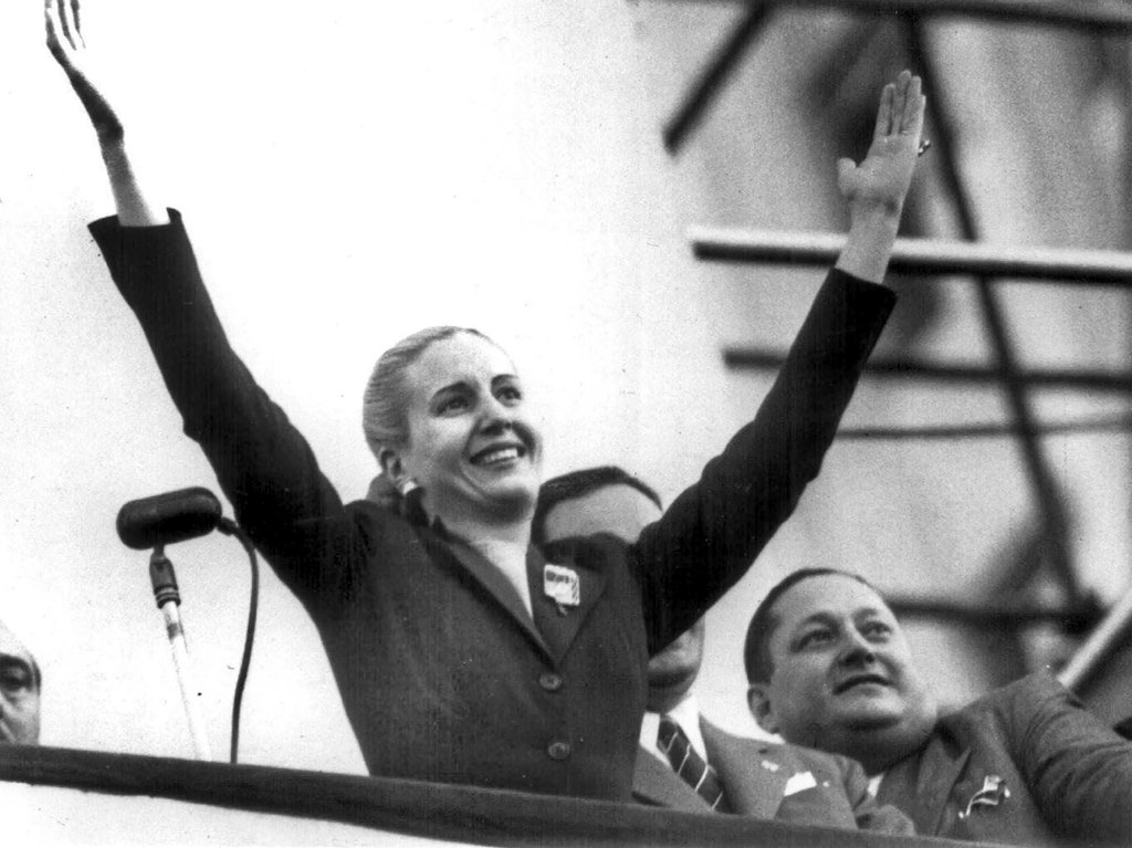 A 73 años de su paso a la inmortalidad reivindicar a Evita es seguir luchando a diario por más justicia social en toda la Argentina. No hay lugar para los especuladores que juegan con el hambre y la pobreza de nuestro pueblo. 

#EvitaEterna ❤️🇦🇷