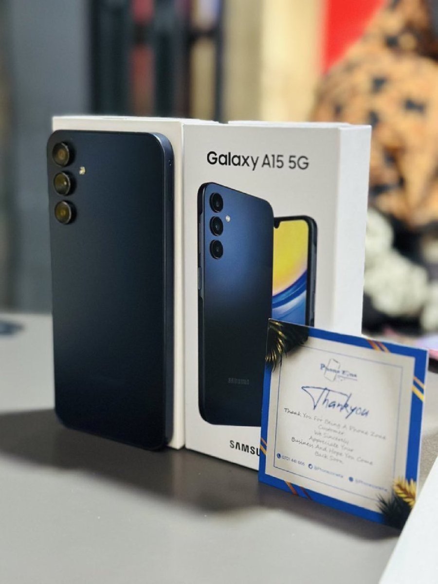 PhoneZoneKe's tweet image. Samsung A15 5G (UAE warranty )
Display-6.5 inches Super AMOLED,90Hz
Android 14 (upgradable)
Chipset-Mediatek Dimensity 6100+
Main Camera -50MP+5MP+2MP
SELFIE-13MP
Side mounted Fingerprint
5000 mAh battery
25W charging
4GB+128GB~Kshs 20,500