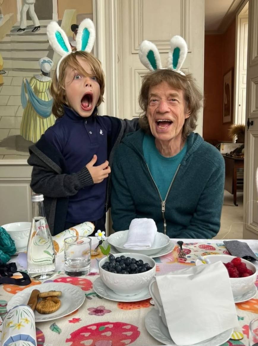 MFRemillard's tweet image. Happy Birthday Mick Jagger !
#MickJagger #family