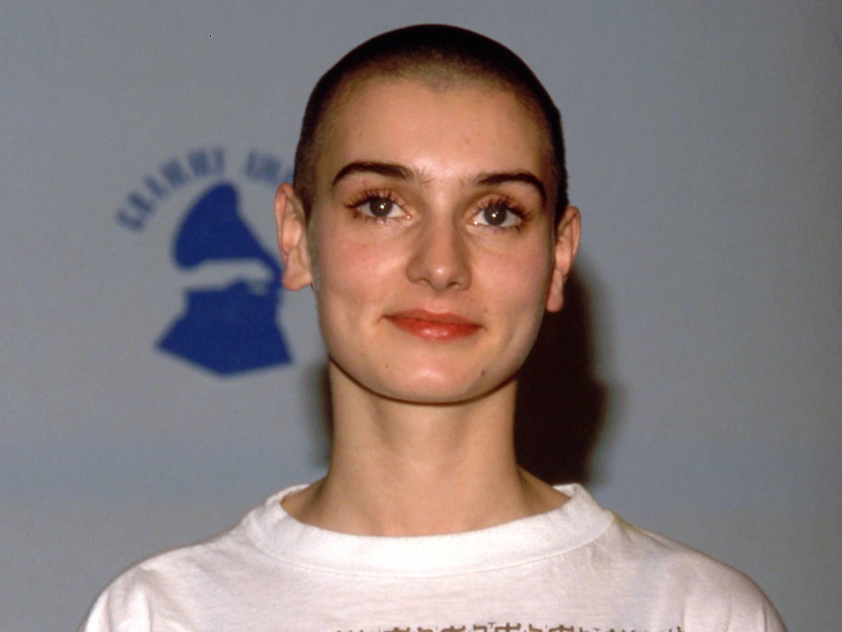 MocnyPetr62670's tweet image. 26.7.2023 zemřela irská zpěvačka Sinéad O'Connor ✨