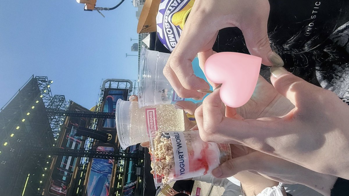 _pp1215's tweet image. 올해도 워터밤 참석