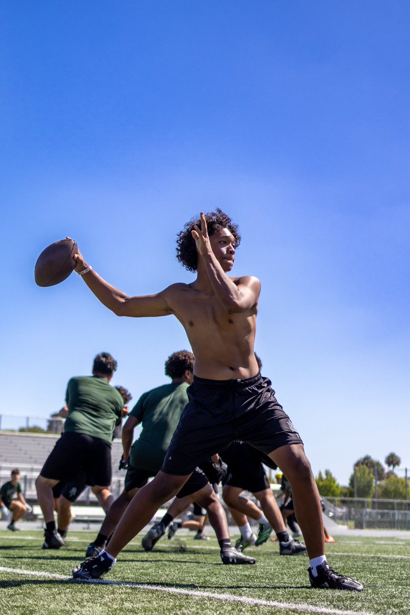 MiroShoots's tweet image. Friday Practice Shots: @taylor_8_2 x @TritonsFootball