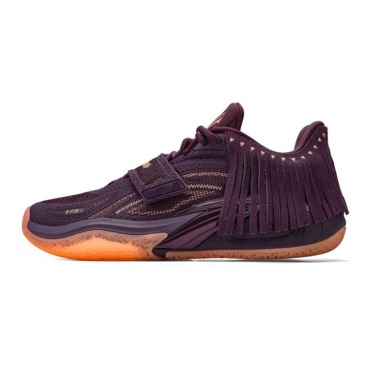 SBDetroit's tweet image. ANTA KAI 1 Chief Hélà “Crown Jewel” drops August 2nd 👑
FULL DETAILS: sneakerbardetroit.com/anta-kai-1-chi…