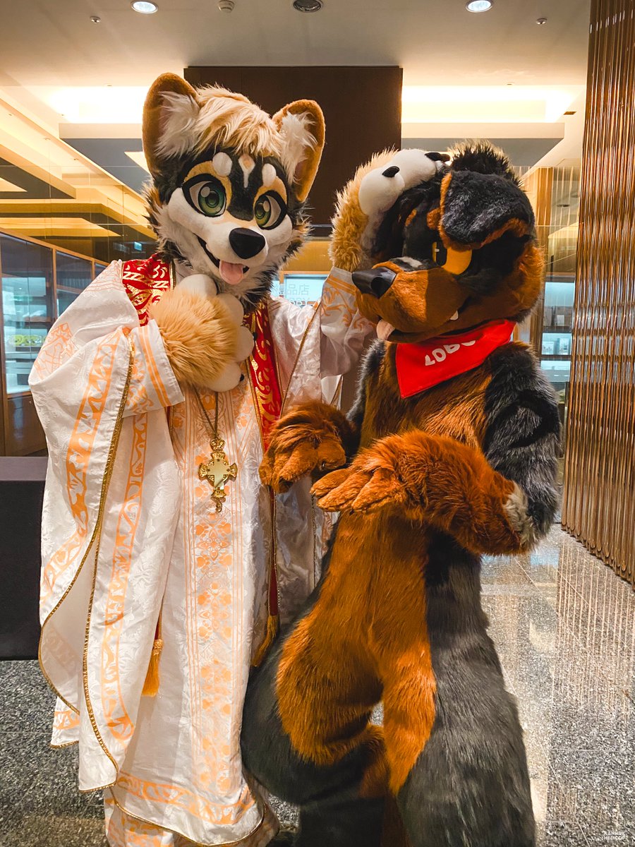 LOBO_Rottie's tweet image. The cute guys I met at last week’s convention✨❤️
#UTFG2025
📷@kannuk_helicop, @Canyne_Khai