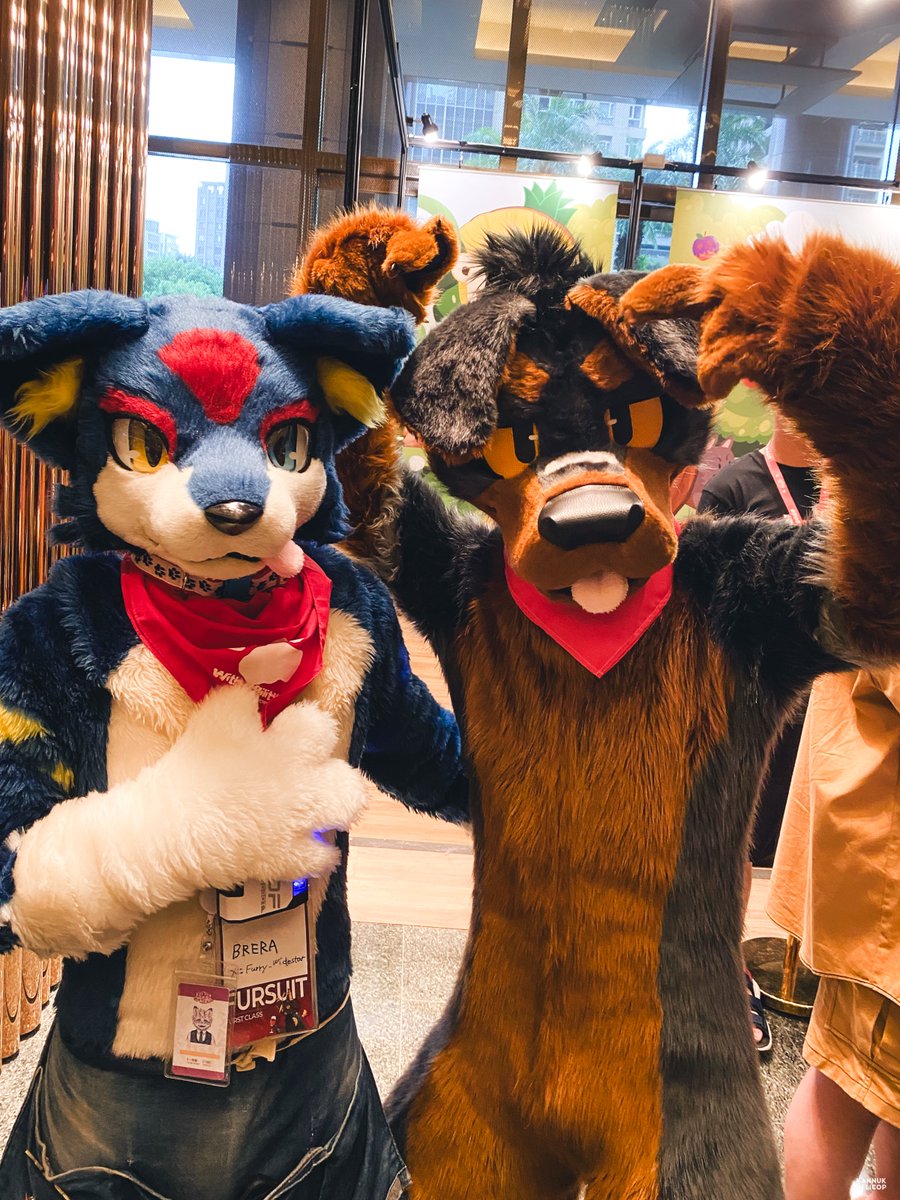 LOBO_Rottie's tweet image. The cute guys I met at last week’s convention✨❤️
#UTFG2025
📷@kannuk_helicop, @Canyne_Khai