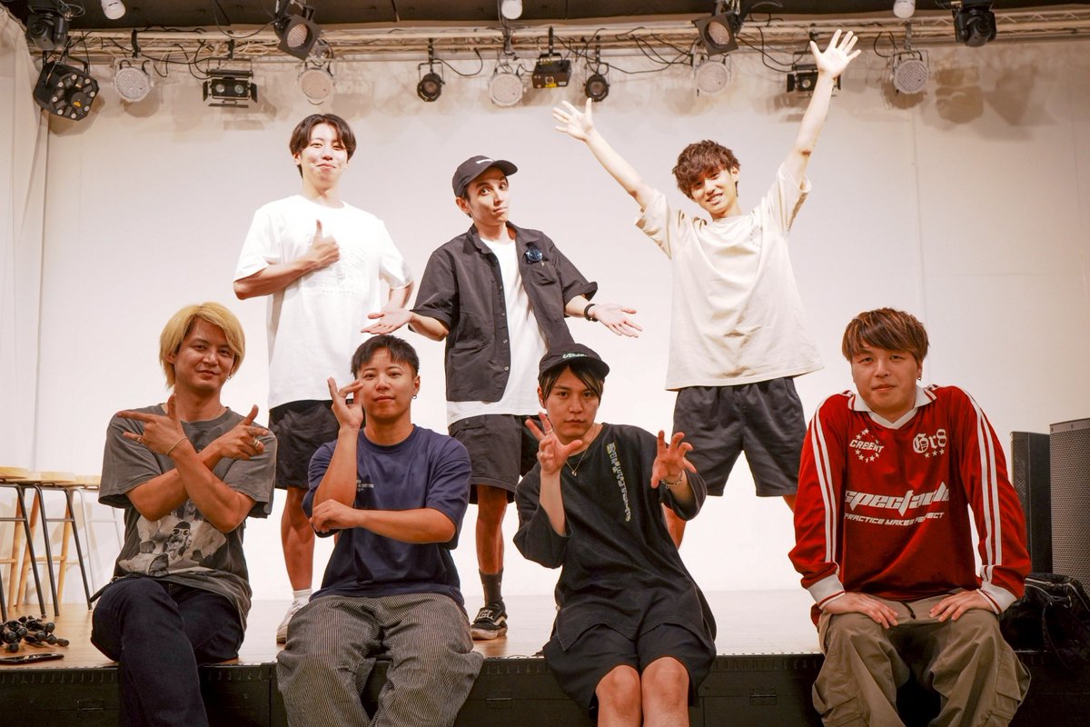 RTB_info's tweet image. 【 裏ファイナル終了🍨 】
\\ Thankyou SOLDOUT //
●7/26(土) 原宿ストロボカフェ
fews × リアクション ザ ブッタ
スプリットツアー
「アイスクリーム戦争」裏ファイナル
これにて盟友fewsとのスプリットツアー無事完走!!
全国6ヵ所どこも本当に楽しかったです🥺
ありがとうございました🩵