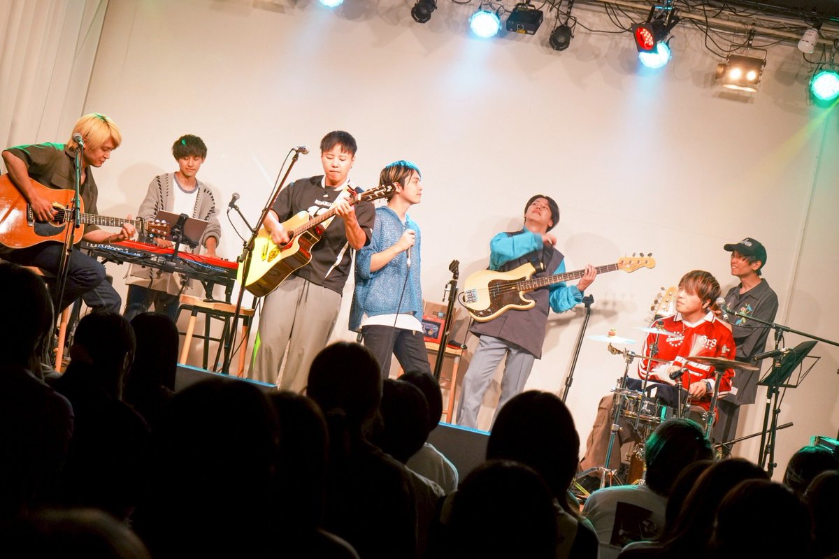 RTB_info's tweet image. 【 裏ファイナル終了🍨 】
\\ Thankyou SOLDOUT //
●7/26(土) 原宿ストロボカフェ
fews × リアクション ザ ブッタ
スプリットツアー
「アイスクリーム戦争」裏ファイナル
これにて盟友fewsとのスプリットツアー無事完走!!
全国6ヵ所どこも本当に楽しかったです🥺
ありがとうございました🩵