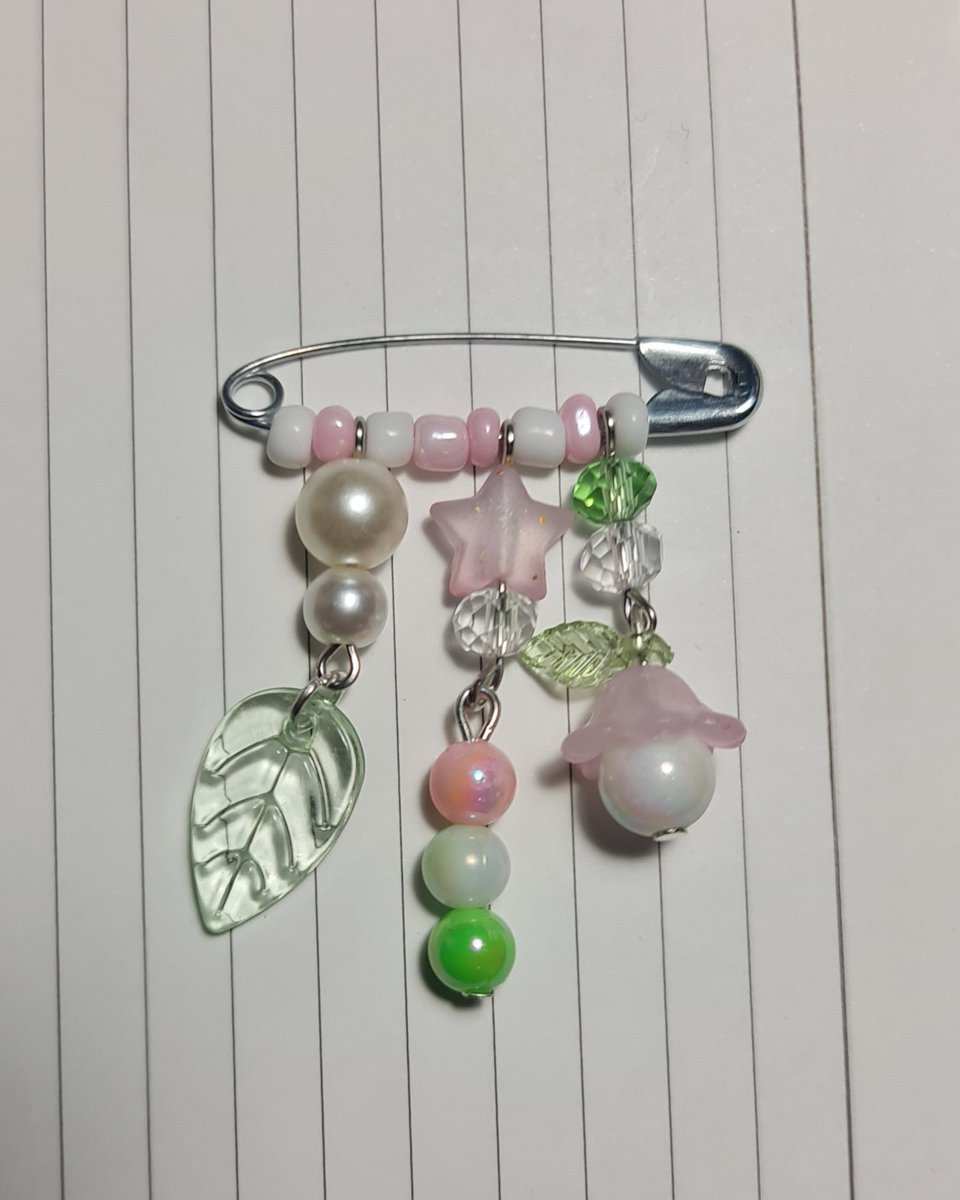 Mezzy_abducted's tweet image. I got suspended from my priv cus I got too silly so you guys get to see what I made today 😭😭
