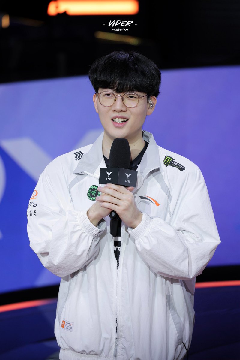 XKay71's tweet image. 250726 LCK R3

✨Penta Kill + POG✨

#Viper #바이퍼 #박도현
