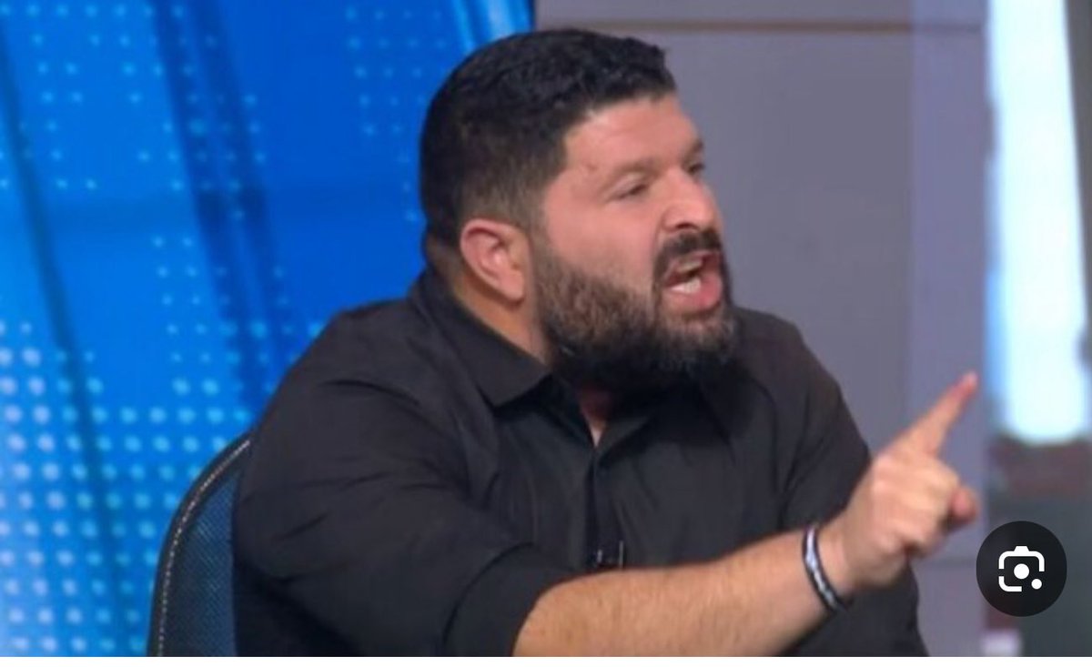YossiUzrad's tweet image. גידול פרא לא נשלט. אלמוג כהן פוליטיקאי נמוך. היה זמן קצר שר לכלום ושום דבר. מתלהם המשוטט ללא כיוון ופולט שטויות במיץ עגבניות.
להכריז על האחים לנשק כארגון טרור? טמטמת של פוחלץ נפוח אוויר חם.
האחים לנשק, ארגון מתנדבים המטפל בכל הכישלונות של הממשלה הרקובה, היכן שאין מדינה.