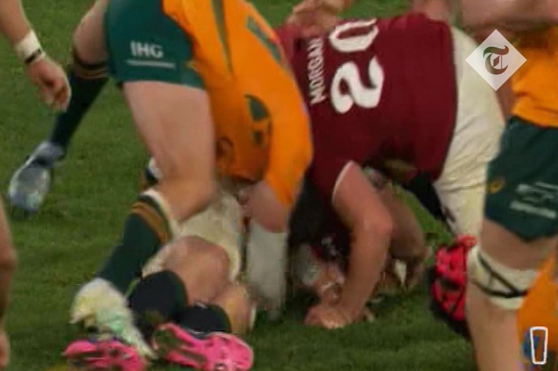 Paint me like one of your French girls. Great clear out Jac Morgan