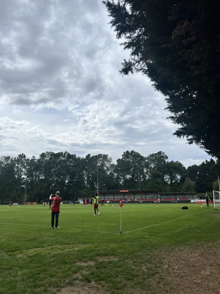 HendonFC's tweet image. 🚨 No line-ups posted for today’s game at Northwood — but keep your notifications ON! 📲

We’ll bring you key updates from our penultimate pre-season friendly as they happen ⚽️

#TheDons