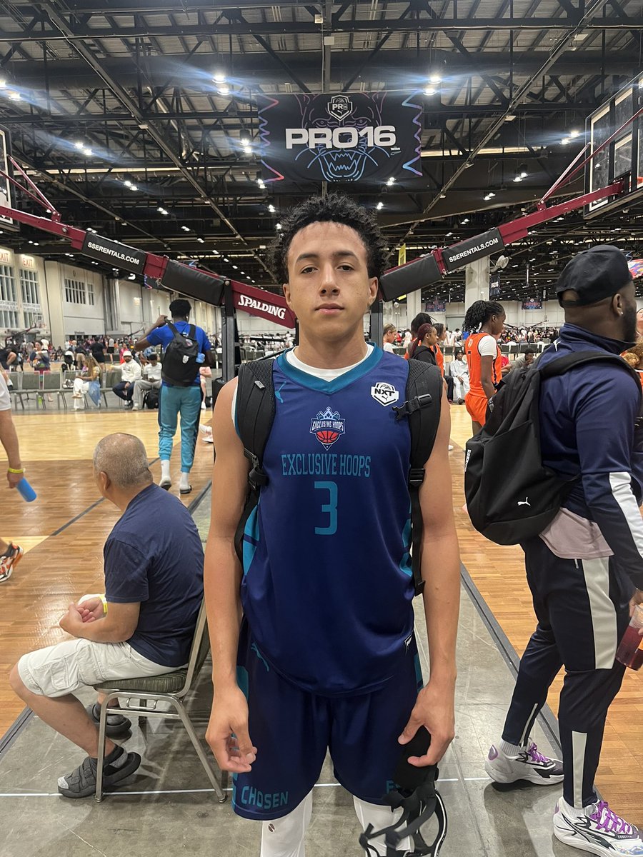 Player of the game: <a href="/Carlos_Esca25/">Carlos Escalera</a> 

2025 6’2 Carlos Escalera was unstoppable in this game. Showcasing his three level scoring ability, he was in control all game, executing clean passes for good looks for teammates

<a href="/NxtProHoops/">NXTPRO Hoops</a> <a href="/ExclusiveHoops_/">Exclusive Hoops</a>