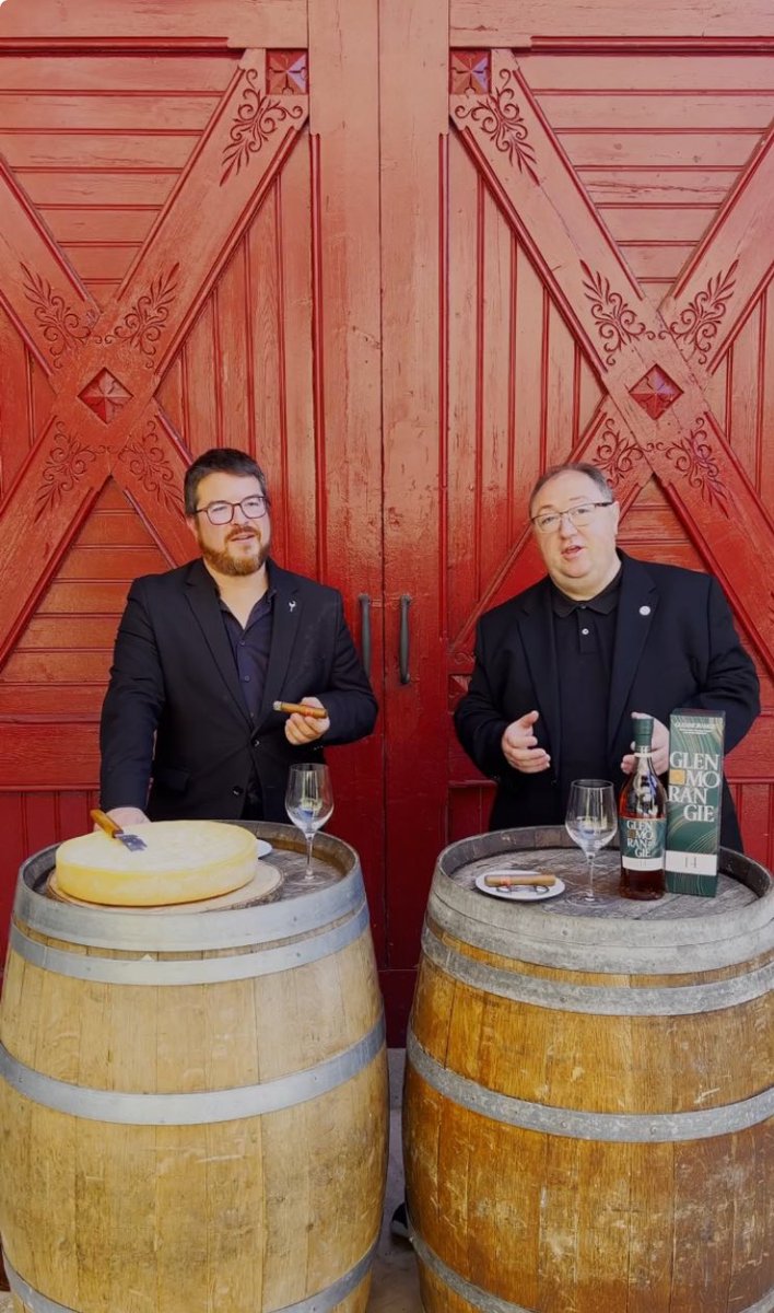 Hola amigos.

Estamos concursando para llegar a la final de #HabanosWorldChallenge

Necesitamos tu voto:

Entra en link IG de <a href="/pasionhabanos/">Club Pasión Habanos</a> adjunto y escribe:

Voto Pareja 5 <a href="/toniwine/">toniblack</a>

#sommelier #sumiller #Martorell
#Catalunya #habanos <a href="/colet_ton/">Ton Colet</a>

instagram.com/p/DMfeLITs3U6/…