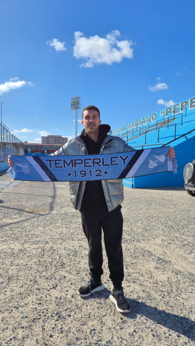 La nueva bufanda de la SCO es muy fachera y ¡el samurái lo sabe! 💙💙💙

Reservá y retirá mañana en el Beranger! ✨️⛽️