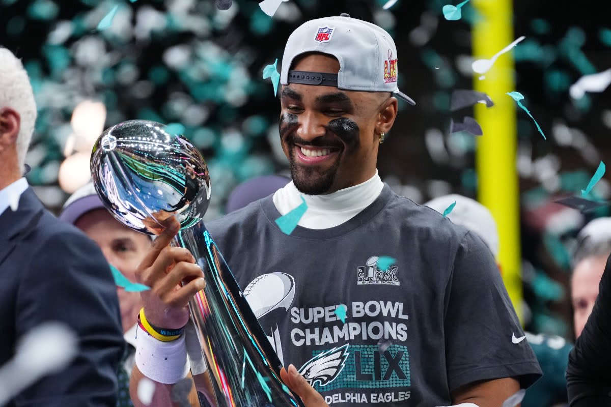 JalenCarterDPOY's tweet image. Retweet this to ruin Cam Newtons day.
#FlyEaglesFly #Eagles
