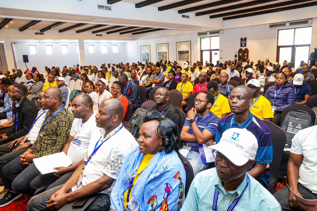 HonAdenDuale's tweet image. Presided over the 21st Annual Scientific Conference of the Kenya Pharmaceutical Association (KPA) in Mombasa, celebrating 50 years of KPA's vital role in Kenya's health sector.
Held under the theme, "Enhancing Access to Quality, Safe and Affordable Health Products and…