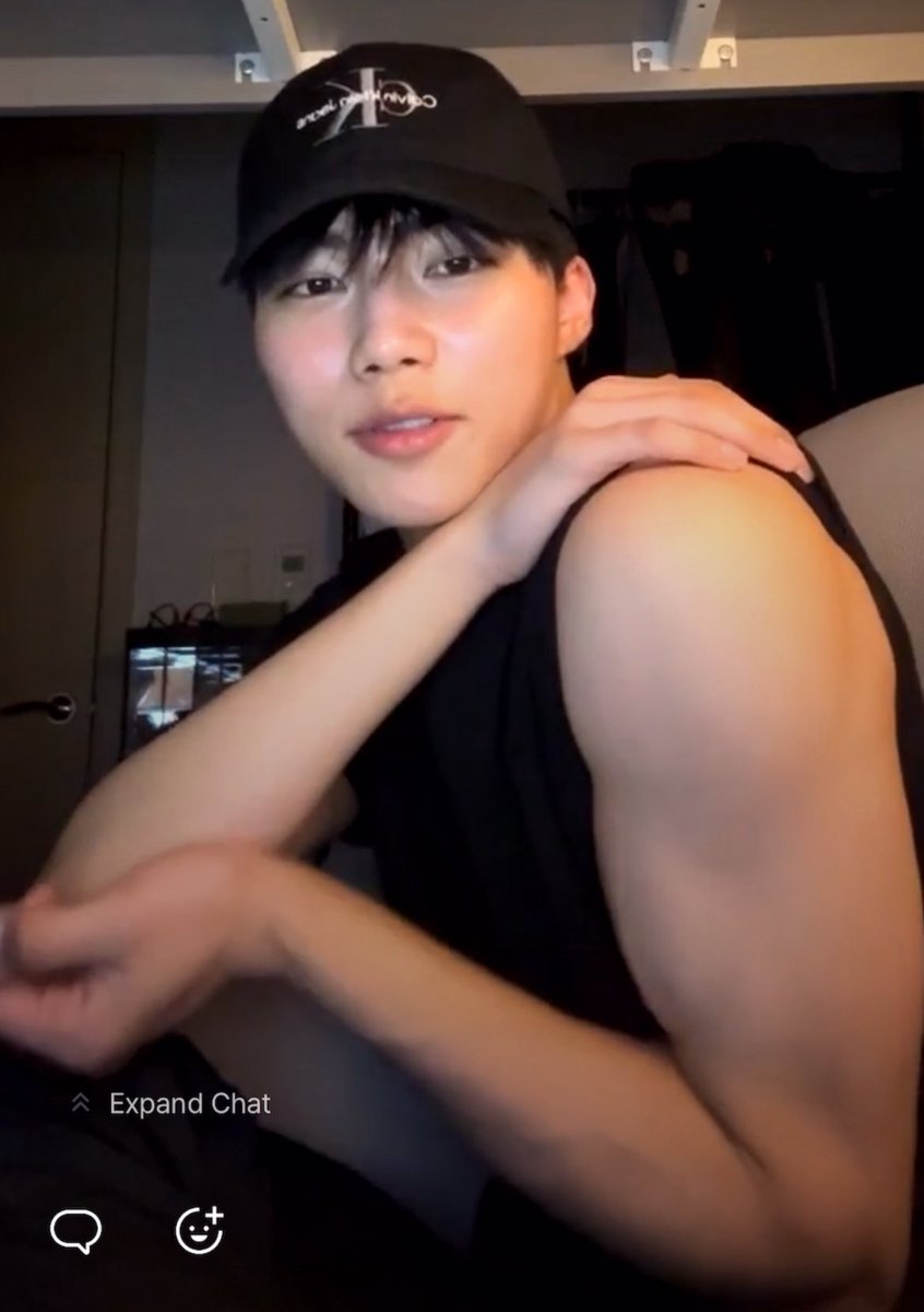 yeah, i'll have one headlock.. for dinner plEASE