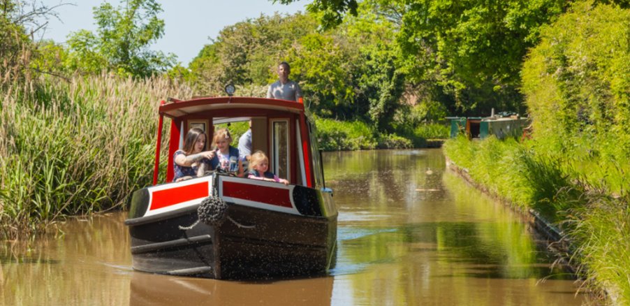 Welsh Gov commits up to £5m to support the Mon &amp; Brec Canal, #FBW sees growing support for inland boating from 2025 campaign cruise, while up next a meeting with #EA CEO to tackle River Thames concerns.

Full update britishmarine.co.uk/news/2025/July…

#britishmarine #inlandboating