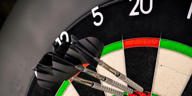 BetGameCouncil's tweet image. ⚽🎯🏉🏇 @Betfred has a strong track record of supporting British sport.

Their renewed sponsorship of the @OfficialPDC World Matchplay through to 2030 reflects a long-term commitment to sports – from darts and rugby league to horseracing and football. 

sbcnews.co.uk/sportsbook/202…
