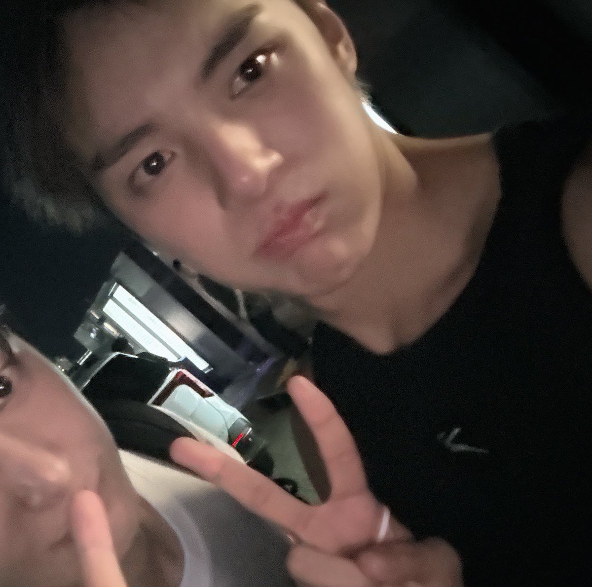enchantedyoo's tweet image. 물놀이 후 뽀송 강아 ✌🏻