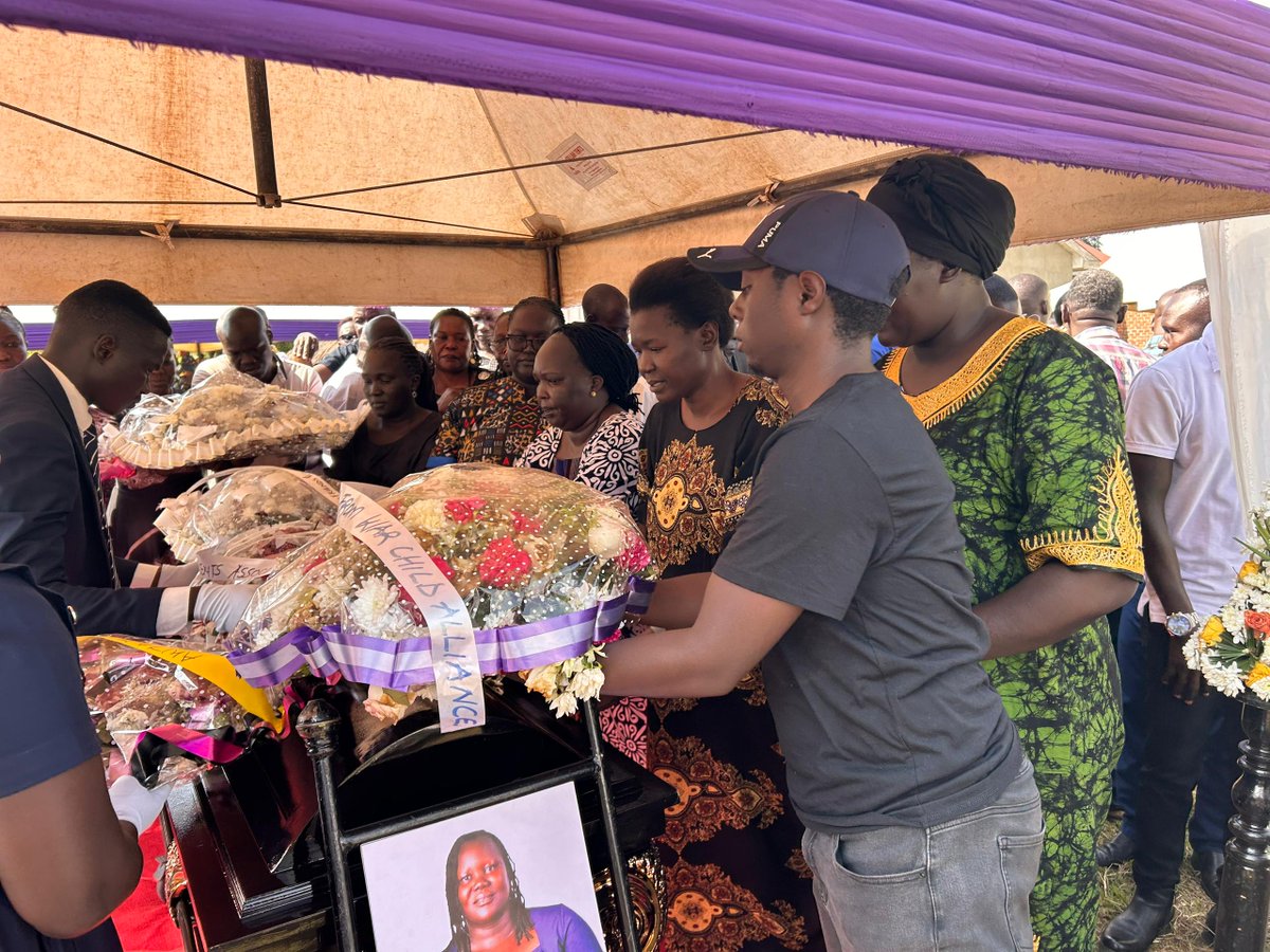 AWYAD_UG's tweet image. 📍 Location: Kitgum

It is with profound sorrow that we bid farewell to our beloved sister, Josephine Laker, today.

Your light touched so many lives, and though words fall short in expressing the depth of our grief, we find comfort in the legacy you’ve left behind—one rooted in…