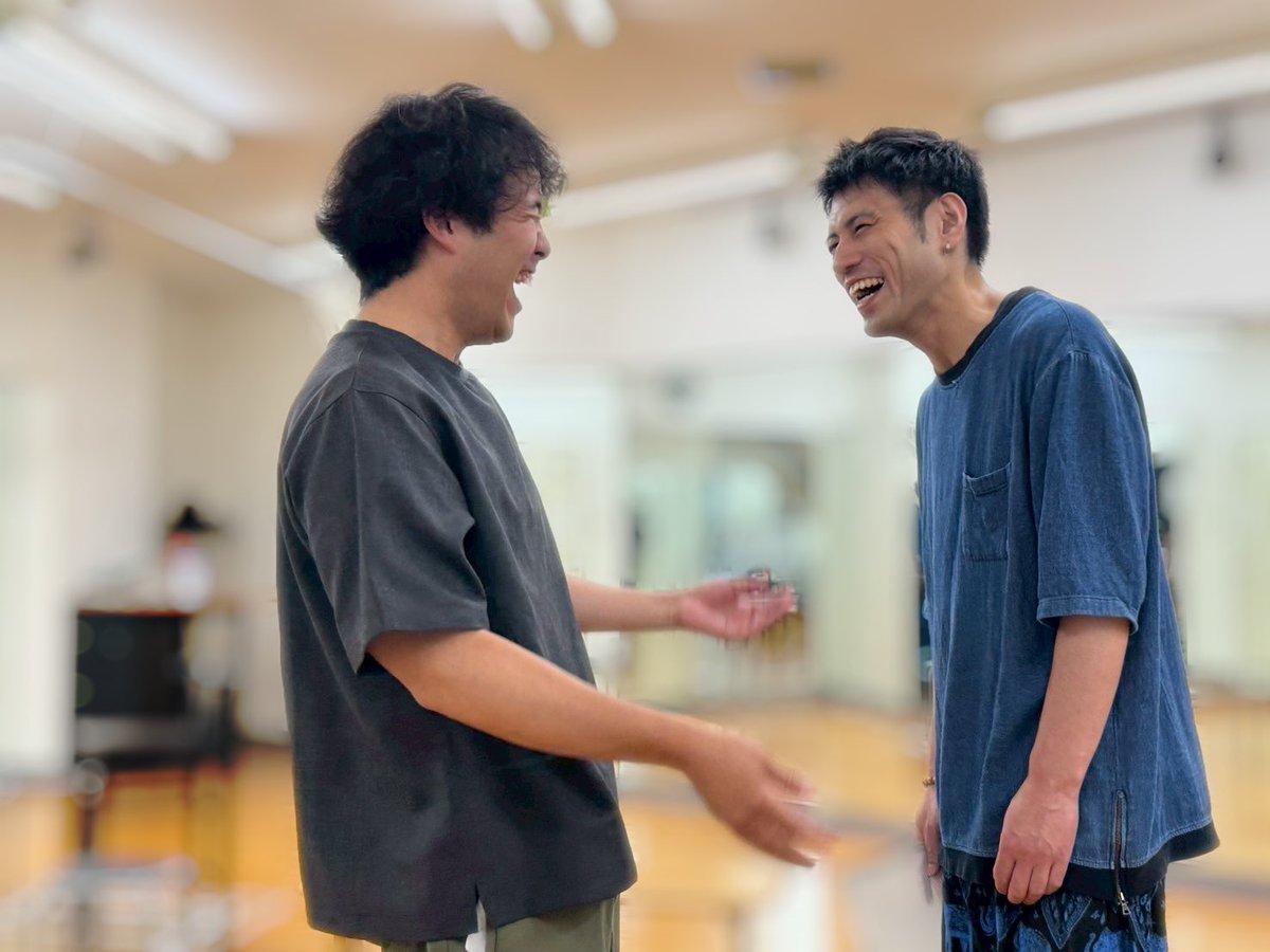 tomax57's tweet image. 今日は隅田川の花火大会だったみたいですね。行けなかったけど、今花火師の作品をやってるせいか、いつも以上に行きたかったなぁ。。ってなってます。

みんなで見上げよう、夏の夜空。おつとま。

チケット予約
t.livepocket.jp/t/projectk6th

#おつとま 
#理想の煙火